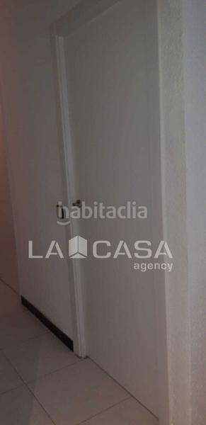 Foto 8e7a68da-e437-4b5a-a3ed-e2fc342f4739. Piso en La Verneda - La Pau Barcelona