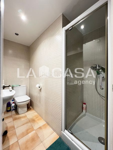 Foto 0387f89c-252a-49a5-8bf0-6a92e5bf3a85. Pis amb calefacció a La Salut Badalona