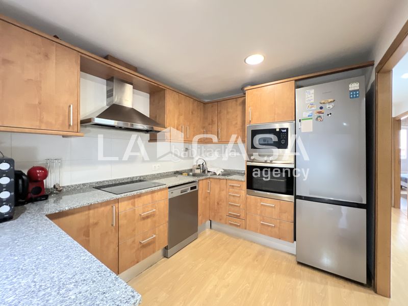 Foto 5f717792-5f21-4c61-8a85-80746e3acdce. Pis amb calefacció a La Salut Badalona