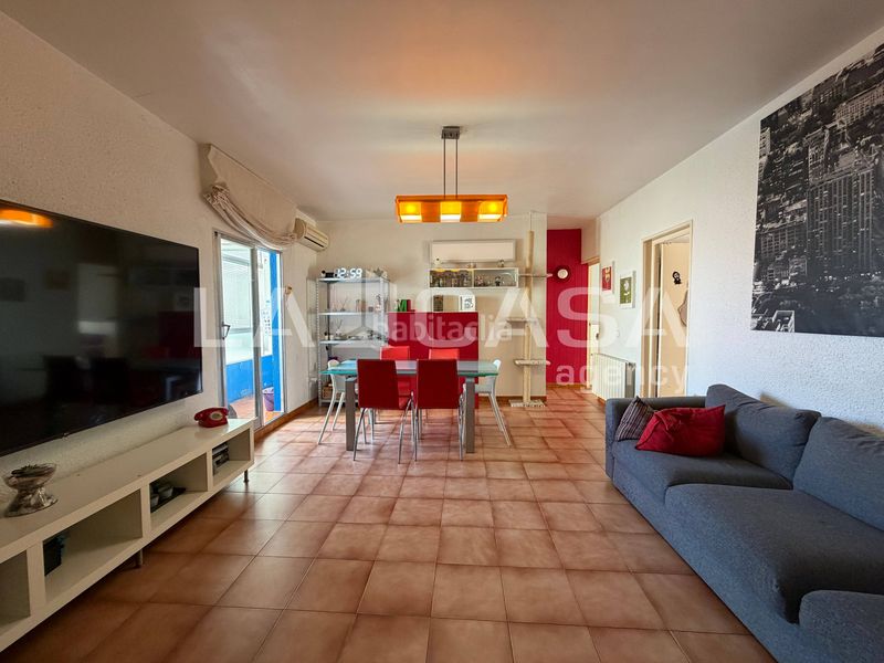 Foto 7307076e-73f4-4880-b671-da7b40c91c1d. Pis amb calefacció a Bonavista Badalona