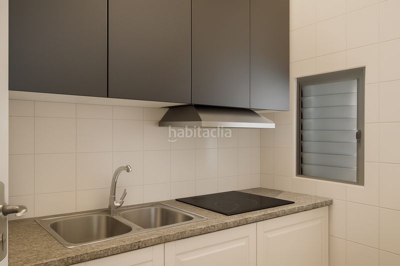 Foto d527ceb7-ca19-48ab-9f19-01545737a9a6. Planta baixa a La Sagrera Barcelona