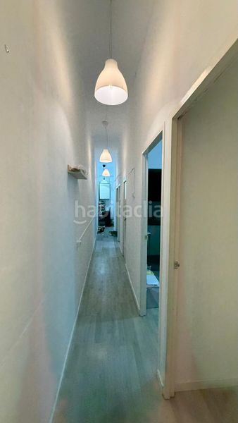 Foto f38bd80e-6451-472d-9fc9-32eb4edc7b9e. Planta baixa a La Sagrera Barcelona