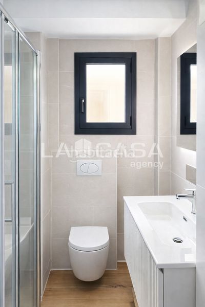 Foto 6e0e9909-f0b0-4ca4-ae7d-a38fc54adf12. Àtic amb calefacció a Besòs - Maresme Barcelona