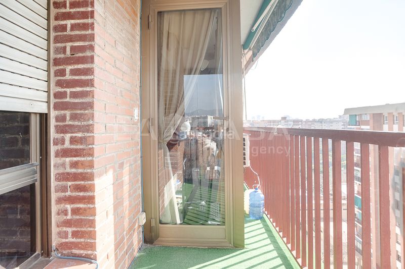 Foto 10d44fbf-e22d-43da-8caa-893215da8278. Pis amb calefacció a La Verneda - La Pau Barcelona