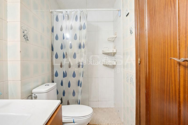 Foto 836e36af-349a-43ed-814f-a001f95baf2c. Pis amb calefacció a La Verneda - La Pau Barcelona