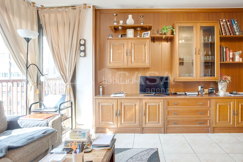 Foto 930de285-ec05-45bd-9101-1f48e44735ed. Pis amb calefacció a La Verneda - La Pau Barcelona