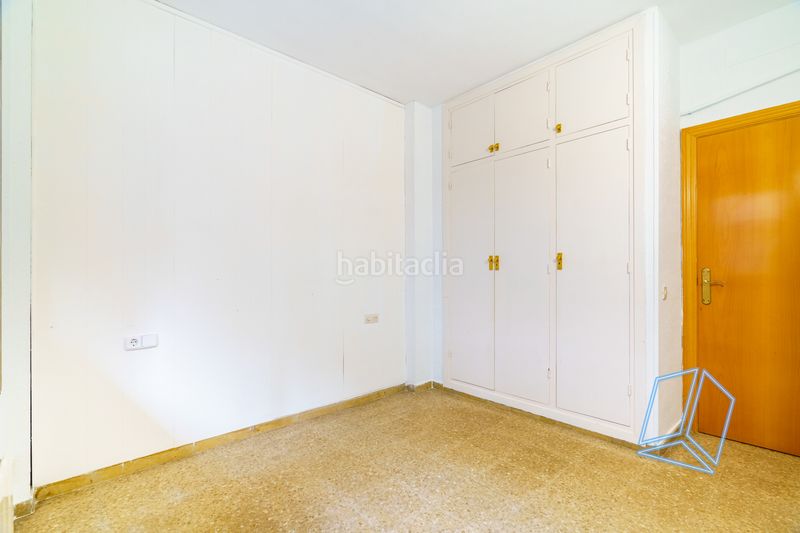 Foto 33e2a726-2168-4847-a290-4a9ae7fdfe49. Pis a Baix Guinardó Barcelona