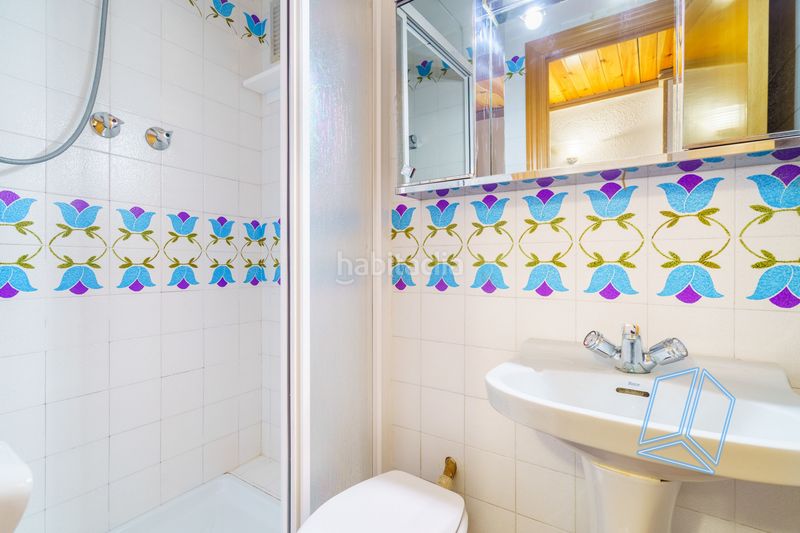 Foto 75e30df7-505e-49a4-a689-e3945f775d45. Pis a Baix Guinardó Barcelona