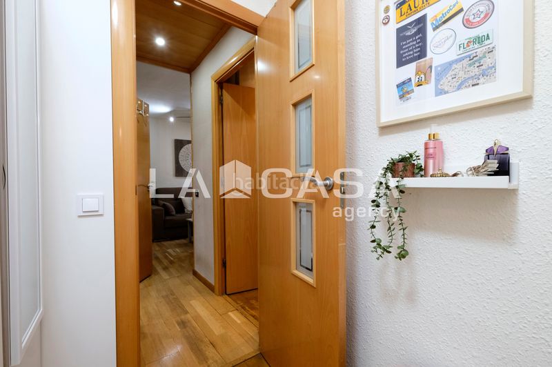 Foto fea3032e-a666-4930-8c70-a314c9cc612e. Àtic a Roquetes Barcelona