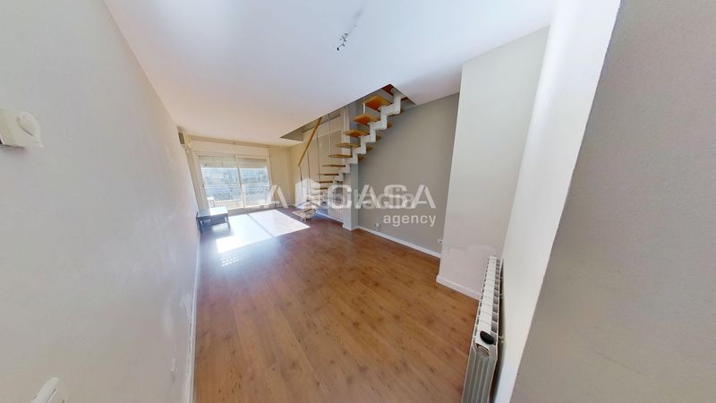 Foto 286ab2eb-69dd-4423-9a34-d0fe250d2c4b. Àtic amb calefacció aparcament a Can Rull Sabadell