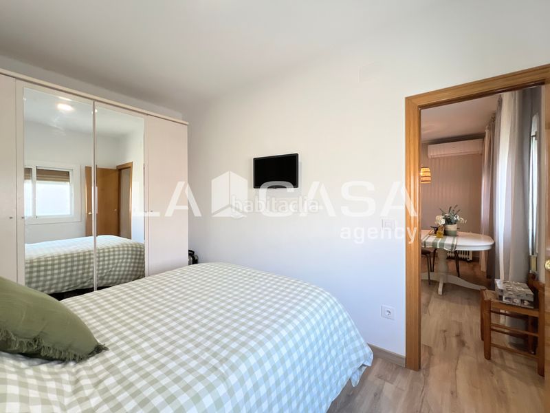 Foto 4d1bec6f-e8d9-4029-8c0f-fed8f3a35a23. Pis a Prosperitat Barcelona