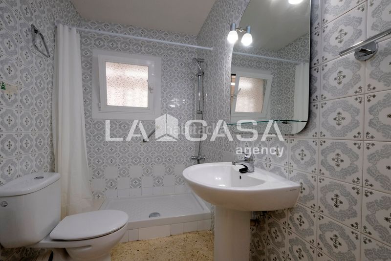 Foto 3ed95499-79dd-4a7e-b1d5-041c76de9191. Pis a La Guineueta Barcelona