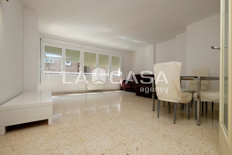 Foto 550c7b28-6b09-4e44-b2cc-68bdd18666e3. Pis a La Guineueta Barcelona