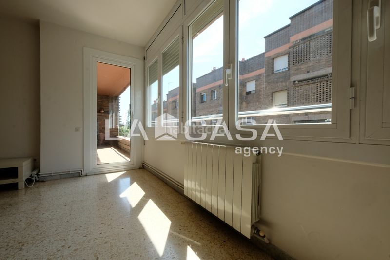 Foto 8f11bd04-faa5-4e46-9f4e-ba6101c76cd1. Pis a La Guineueta Barcelona