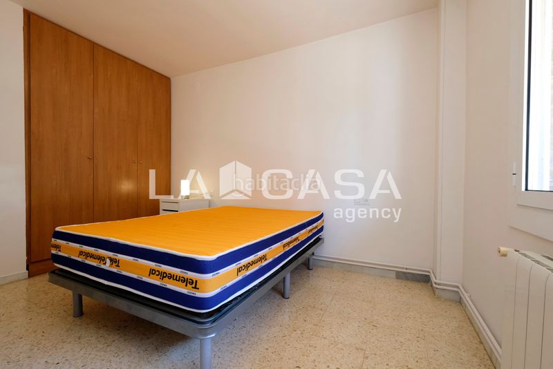 Foto aa07ff38-d105-4fec-bdf1-3cf2b5fe404a. Pis a La Guineueta Barcelona