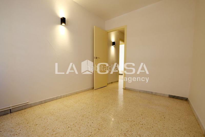 Foto ea731e63-8885-4226-898b-49aad6ea0ec8. Pis a La Guineueta Barcelona