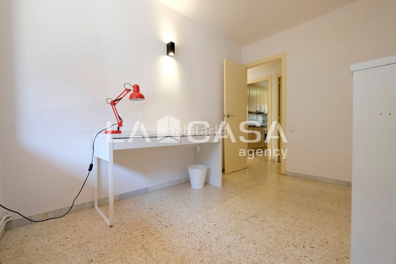 Foto f0ca768f-aca0-49d8-bedd-2f87b903a8b0. Pis a La Guineueta Barcelona