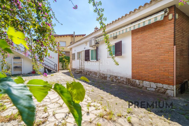 Foto 09220b76-4c57-4712-8e2a-2857aec1a269. Casa amb aparcament a Granvía-Mar Castelldefels