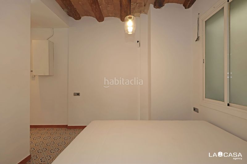 Foto b787d135-5a77-440f-84d6-b9aa13022a90. Piso en Raval Barcelona