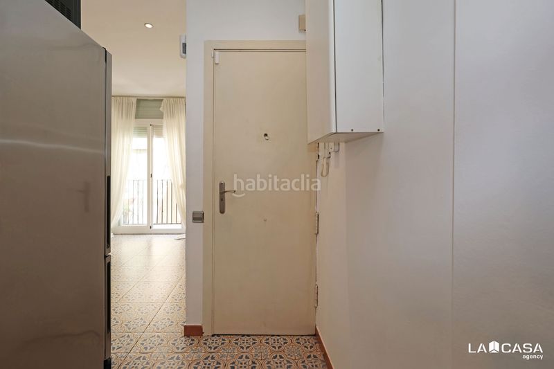 Foto be4dffb8-2598-494d-b1a2-32627abc330a. Piso en Raval Barcelona