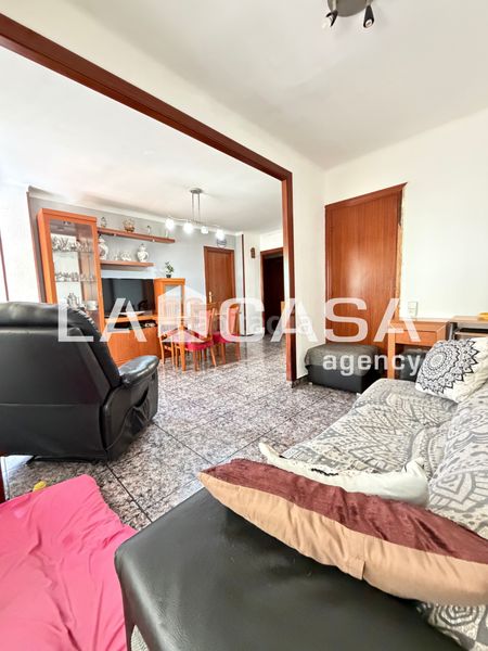 Foto 7d9dcc69-2451-4880-8d5e-78bb247f8ac8. Pis a Sistrells Badalona