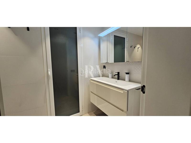 Foto 4d8c84c6-776a-4bf8-bed7-5c34142d3a07. Piso venta de un piso capital en Eixample Tarragona