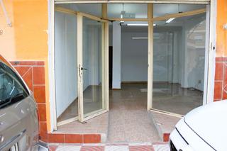 Location Local commercial  Plaza españa. Céntrico local en alquiler en armilla