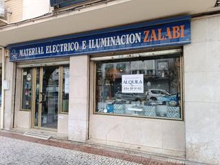 Location Local commercial  Avenida pablo picasso. Alquiler con traspaso en avenida pablo picasso