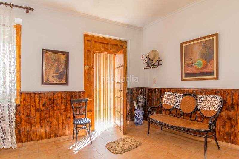 Foto ec98a317-eee5-45e5-8284-fed4e350b6a4. Casa adossada a calle c la redonda 7 a Valle (El)