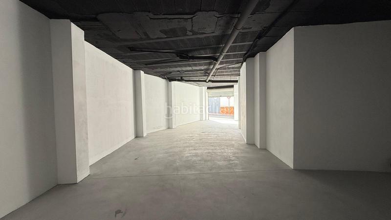 Foto 38e701ab-1560-40bf-a76a-c152aeb5a643. Local comercial local en pleno centro en Atarfe