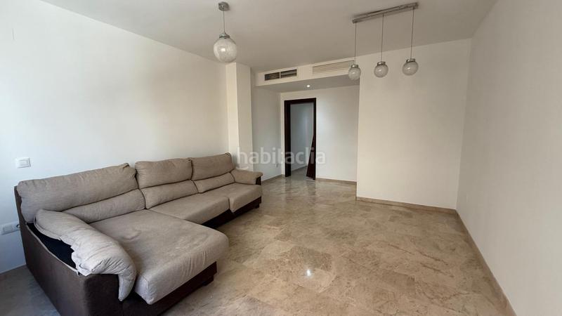 Foto 4bde5668-9475-49f8-bcb5-ff2b0a9ecc79. Piso en calle ramón y cajal 31 chollo! piso de 2 dormitorios con plaza de garaje en Atarfe
