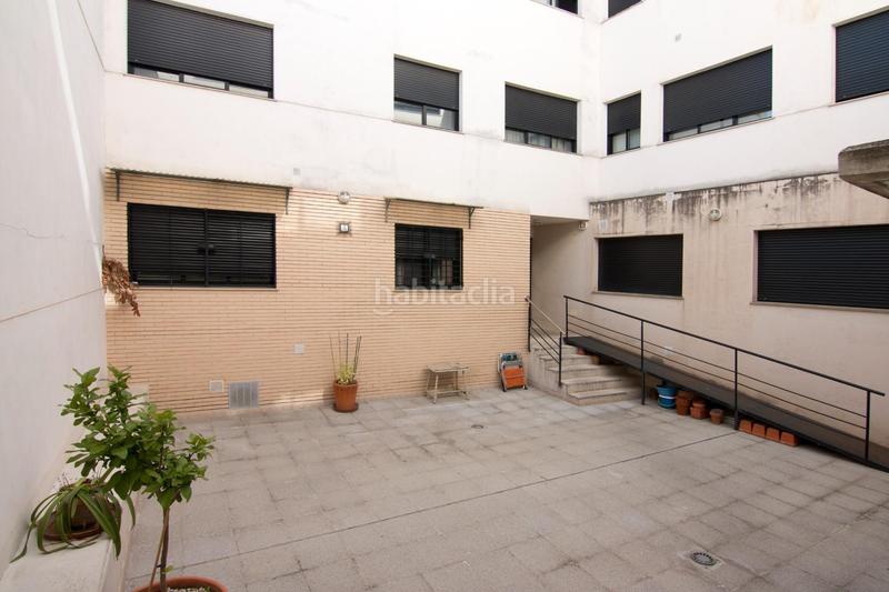 Foto 7d875d17-e493-4c29-a7a1-433a77d7210b. Piso en calle ramón y cajal 31 chollo! piso de 2 dormitorios con plaza de garaje en Atarfe