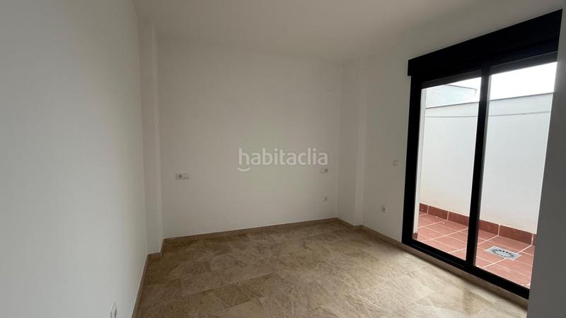 Foto 974a1416-aaec-490a-904b-f5d643ee8865. Piso en calle ramón y cajal 31 chollo! piso de 2 dormitorios con plaza de garaje en Atarfe