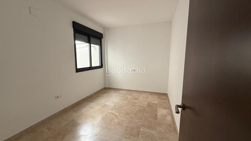 Foto d85cae0a-7422-490a-a3d8-b1a0be3034da. Piso en calle ramón y cajal 31 chollo! piso de 2 dormitorios con plaza de garaje en Atarfe
