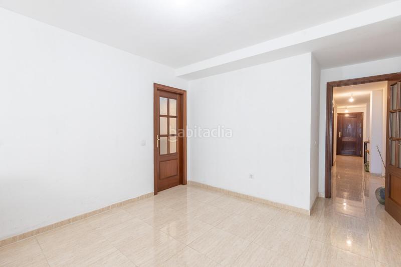 Foto a20bae18-3d32-4b4a-a3f0-4b72f4c53563. Appartement dans calle río darro 5 dans Fuente Vaqueros