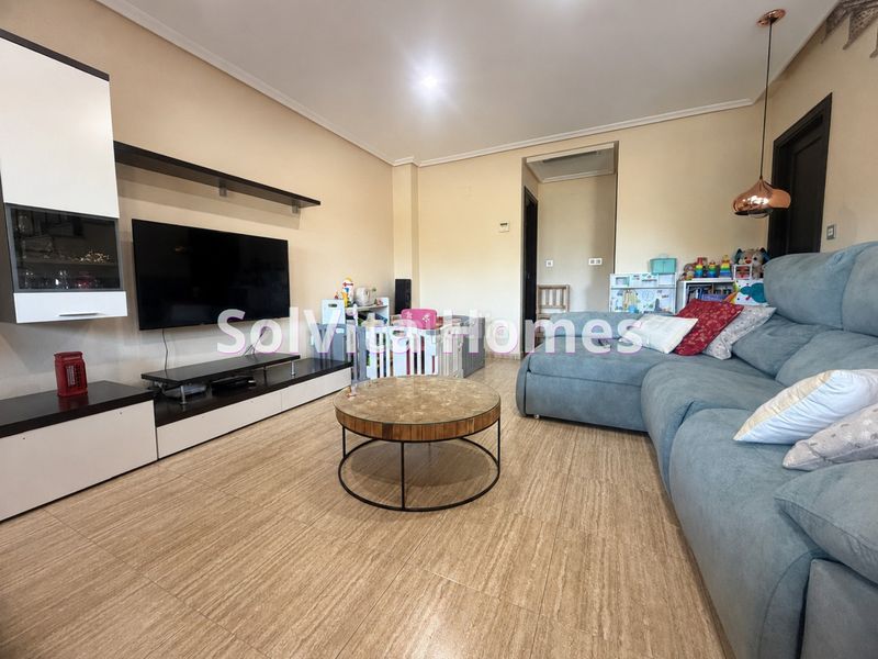 Foto a3b12757-7da1-4810-9f5c-60fdc44f0b5b. Casa adossada amb aparcament a Dolores