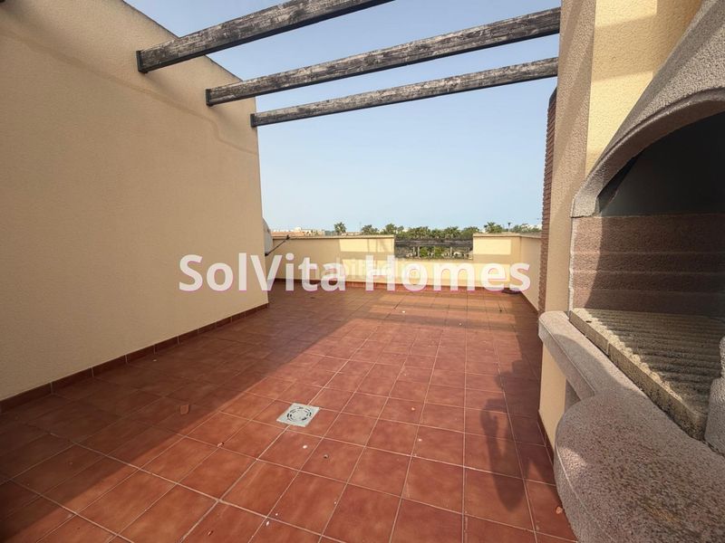 Foto ba8e1c9f-7a10-487b-806f-b6c27a1c2a27. Casa adossada amb aparcament a Dolores