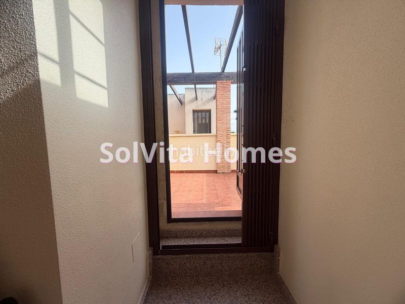 Foto f9084574-f0bf-45dd-bc54-490ca38c6176. Casa adossada amb aparcament a Dolores