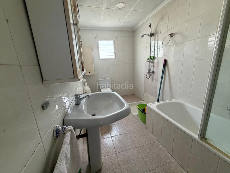Foto 4dad4549-2f1c-40d0-ae27-acbaa20ff174. Casa adossada amb xemeneia a Rafal