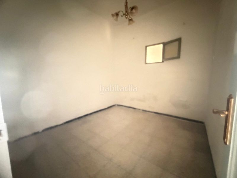 Foto c716b6b0-35f4-4d93-b678-ce2209f36b51. Casa adossada amb xemeneia a Rafal