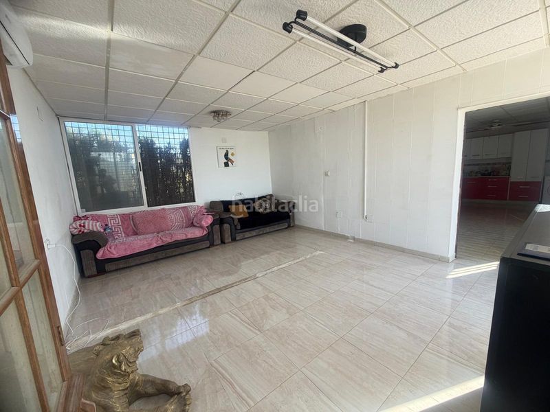 Foto 89836182-633f-4eba-961b-b5a5b28bdaae. Casa amb aparcament piscina a La Marina Elche / Elx