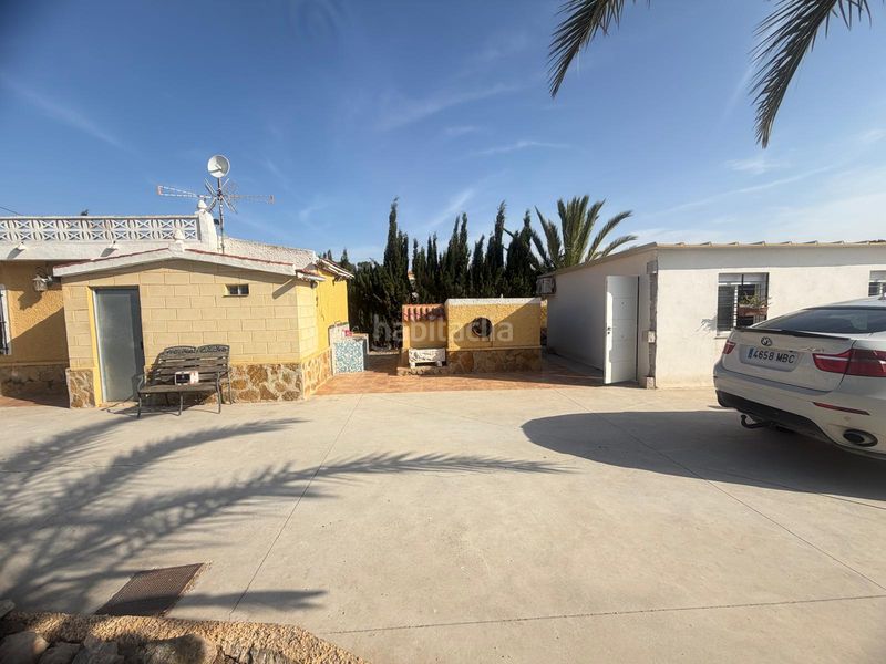 Foto e825b689-0544-42fa-afe4-fdf1ef3fab46. Casa amb aparcament piscina a La Marina Elche / Elx