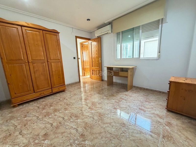 Foto 29410666-17ef-4767-90ee-e6b2ec54422a. Casa amb xemeneia aparcament a Catral
