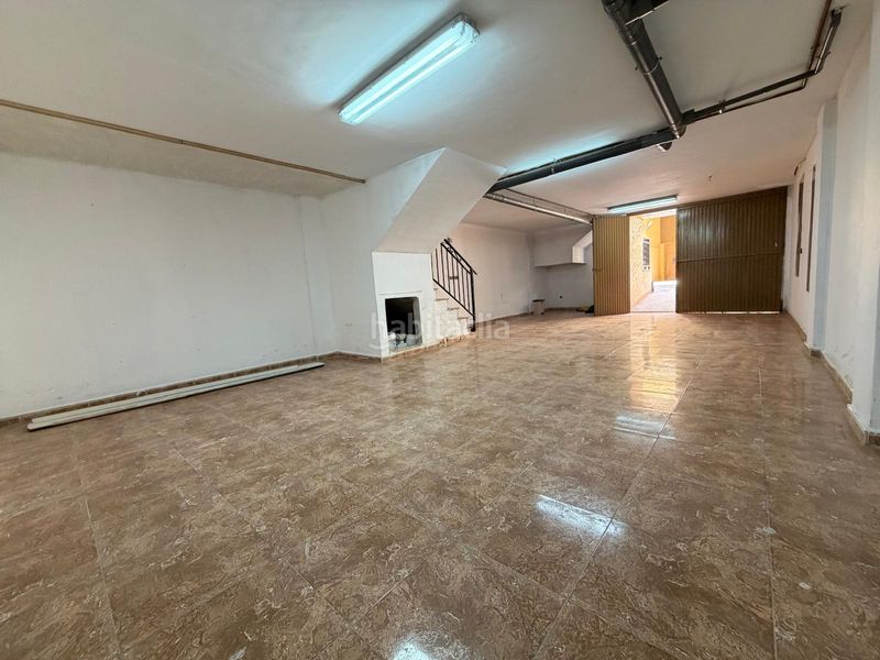 Foto 6d440577-7b34-4725-9ee8-c0505d62ae8b. Casa amb xemeneia aparcament a Catral