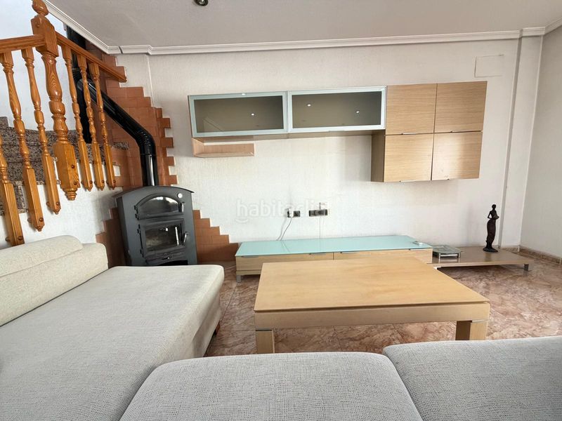 Foto 7e86ee2c-75b0-4763-8495-a0891e78ed1f. Casa amb xemeneia aparcament a Catral