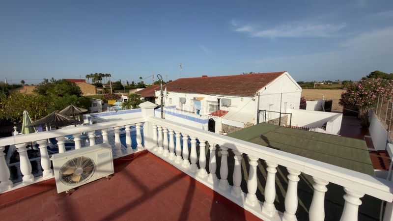 Foto af6a1ccd-202f-40c6-ae09-c59b26b0d864. Xalet amb aparcament piscina a Dolores