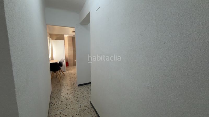 Foto b85e6e98-5f97-438b-a9c2-e612befb0ea4. Lloguer pis a Dolores
