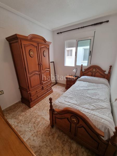 Foto d9c808ae-dcc0-4b9e-a072-43dd9576dd17. Apartment in Catral