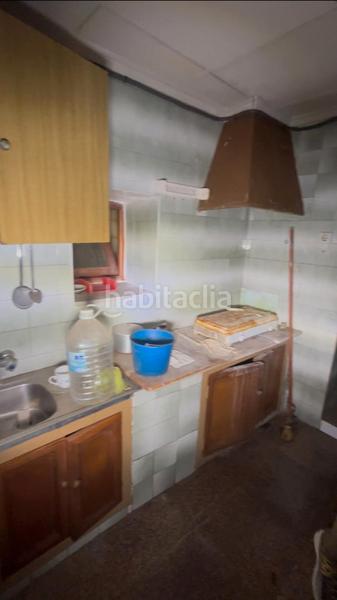 Foto f7065d62-3be2-4628-aa9c-a3e03f1846f6. Casa adosada ¡gran oportunidad ! casa amplia con potencial para reforma en Daya Nueva