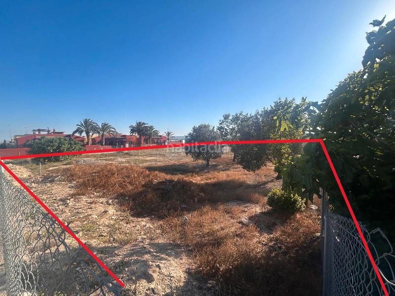 Foto 1fa81390-7312-45b6-9601-5f6518b2aa7f. Terrain résidentiel dans Montesinos (Los)